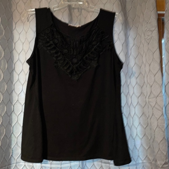no comment Tops - Crochet front tank